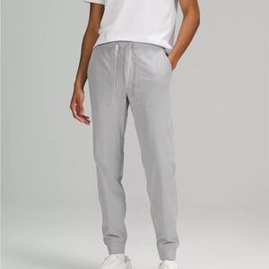 Lululemon ABC Jogger (Silver Drop)